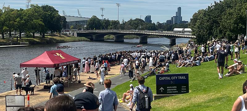 australian henley spectators